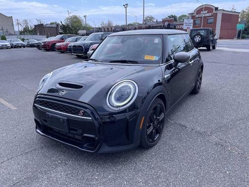 2022 MINI Hardtop Cooper S