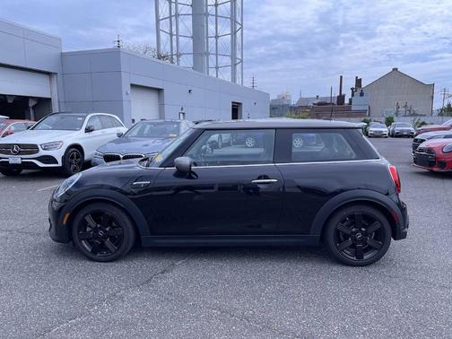 2022 MINI Hardtop Cooper S
