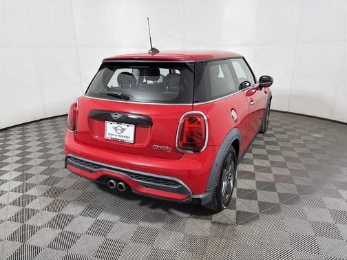 2022 MINI Hardtop Cooper S