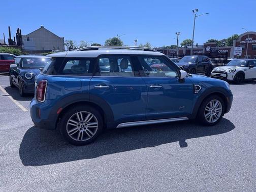 2023 MINI Countryman Cooper S