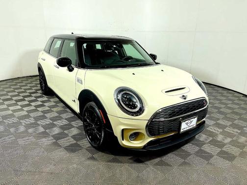 2022 MINI Clubman Cooper S ALL4