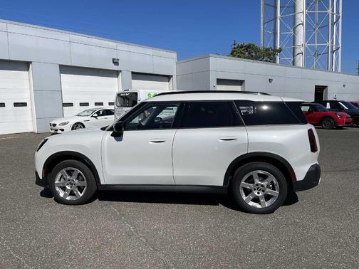 2025 MINI Countryman S