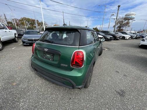 2023 MINI Hardtop Cooper