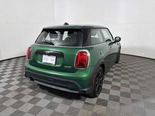 2023 MINI Hardtop Cooper