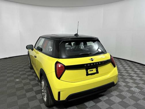 2026 MINI Hardtop S