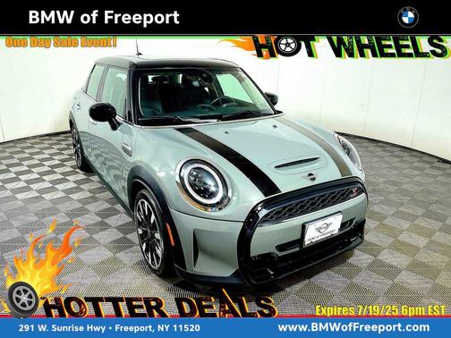 2023 MINI Hardtop Cooper S