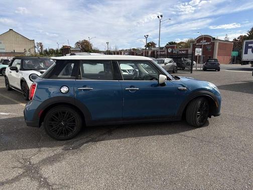 2023 MINI Hardtop Cooper S