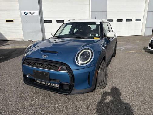 2023 MINI Hardtop Cooper S