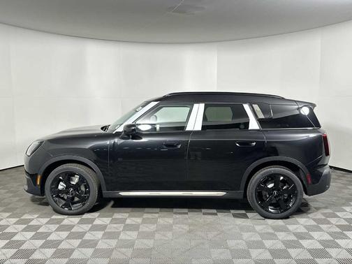 2025 MINI Countryman S