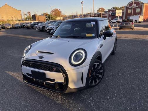 2024 MINI Hardtop Cooper S