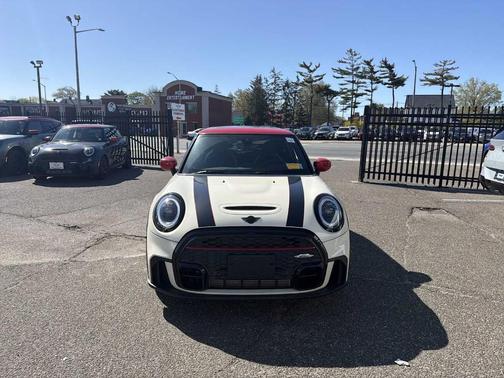Pepper White 2023 MINI Hardtop John Cooper Works