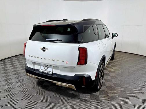 White Metallic 2026 MINI Countryman S
