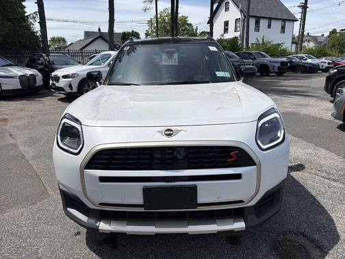 White Metallic 2026 MINI Countryman S