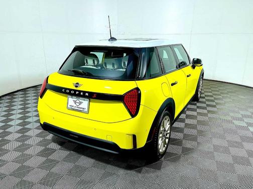 2025 MINI Hardtop Cooper S