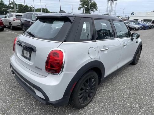 2023 MINI Hardtop Cooper