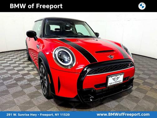 Chili Pepper Red 2023 MINI Hardtop Cooper S