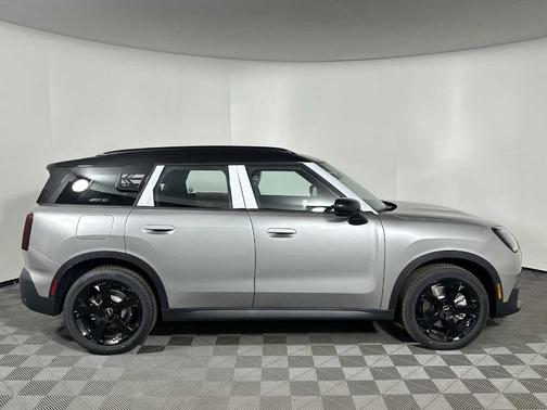 2025 MINI Countryman S