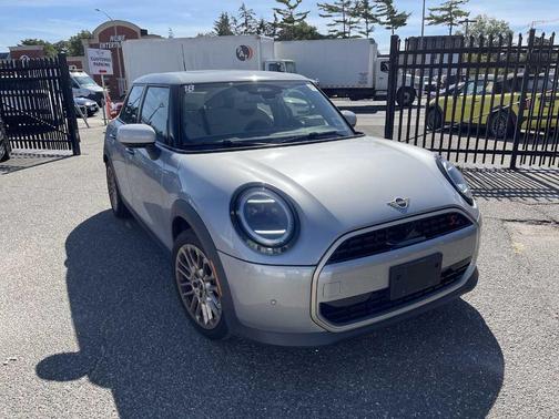 2025 MINI Hardtop Cooper S