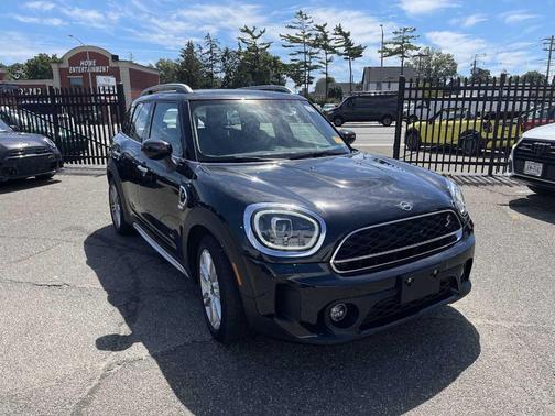 2023 MINI Countryman Cooper S