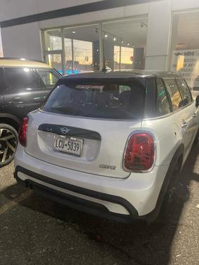 2024 MINI Hardtop Cooper