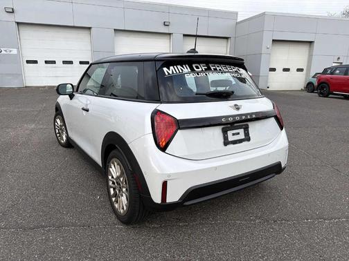 2025 MINI Hardtop S
