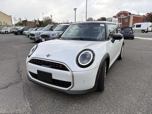 2025 MINI Hardtop S