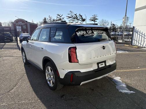 2025 MINI Countryman S