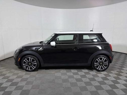 2022 MINI SE Hardtop Cooper
