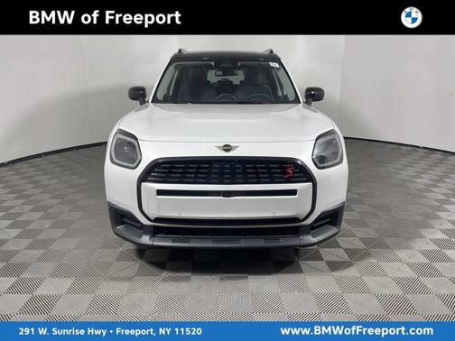 White Metallic 2025 MINI Countryman S