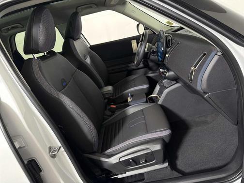 2025 MINI Countryman S