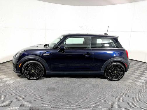 2024 MINI SE Hardtop Cooper