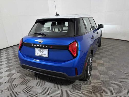 2025 MINI Hardtop Cooper S