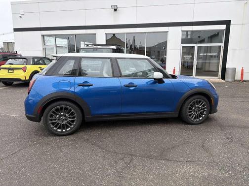 2025 MINI Hardtop Cooper S