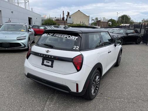 2025 MINI Hardtop S