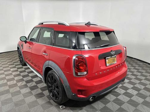 Chili Pepper Red 2020 MINI Countryman Cooper S ALL4