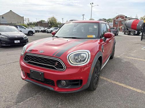 Chili Pepper Red 2020 MINI Countryman Cooper S ALL4
