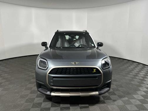 2025 MINI Countryman Base