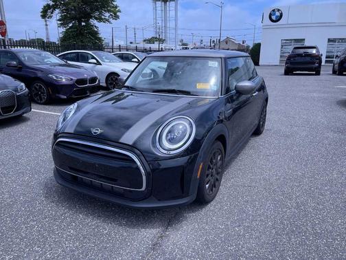 2023 MINI Hardtop Cooper