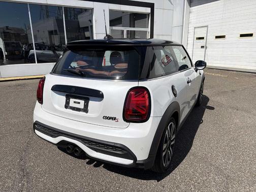 2024 MINI Hardtop Cooper S