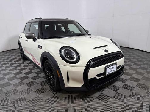 2023 MINI Hardtop Cooper S