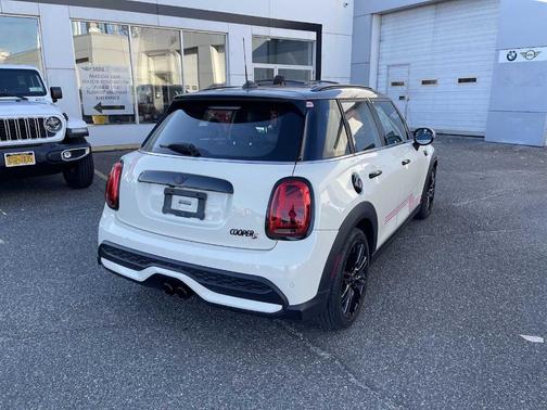 2023 MINI Hardtop Cooper S