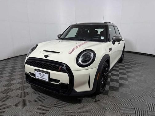 2023 MINI Hardtop Cooper S