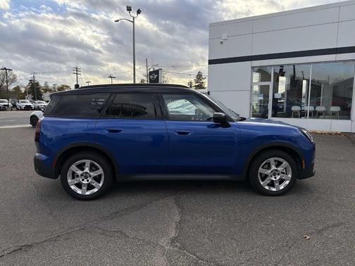 2025 MINI Countryman S