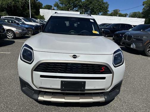 White Metallic 2025 MINI Countryman S