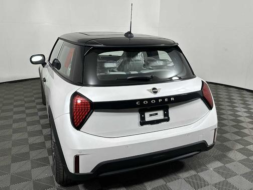 2026 MINI Hardtop 