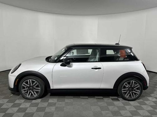 2026 MINI Hardtop 