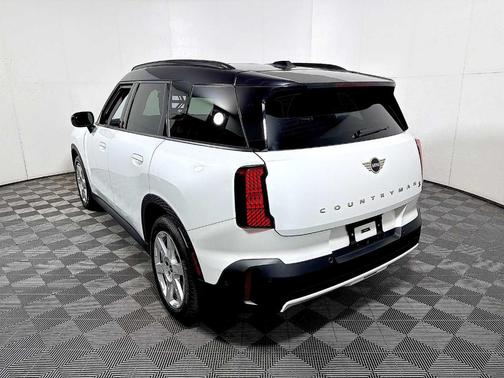 White Metallic 2025 MINI Countryman S