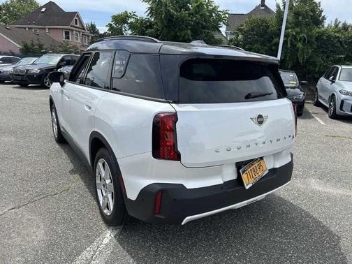 White Metallic 2025 MINI Countryman S