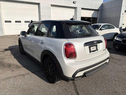 2024 MINI Hardtop Cooper