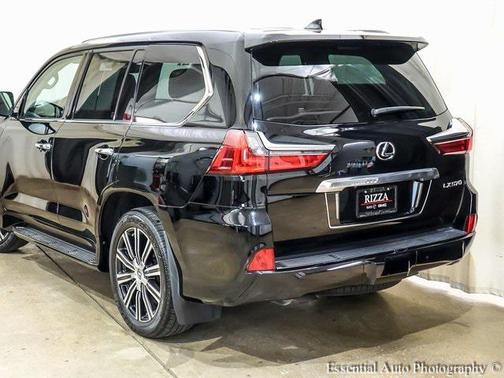 2021 Lexus LX 570 Three-Row